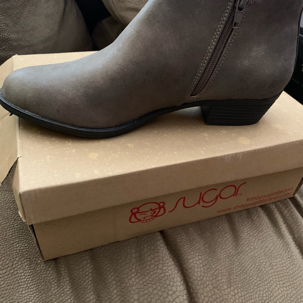 Sugar Tabby Short Booties